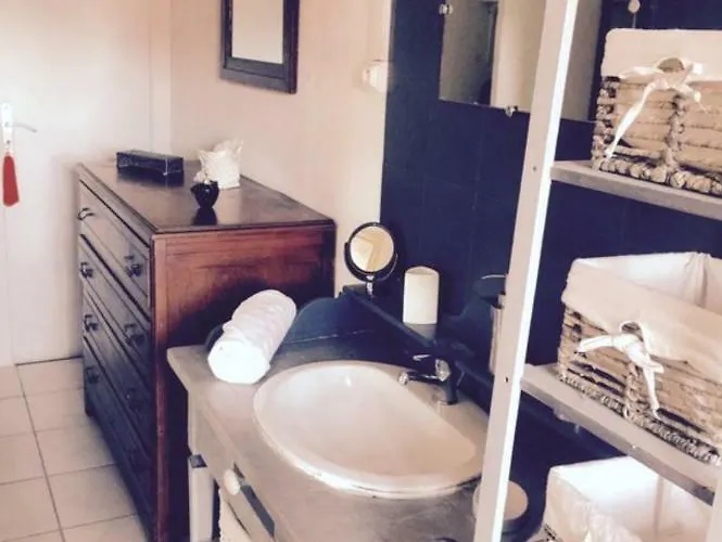 Bas De Maison דירה Olivese